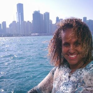 Meet your Posher, Aminah